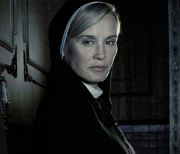 american-horror-story-asylum-jessica-lange