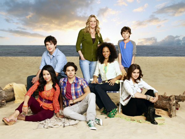 The Fosters T1 AXN White HD (2)