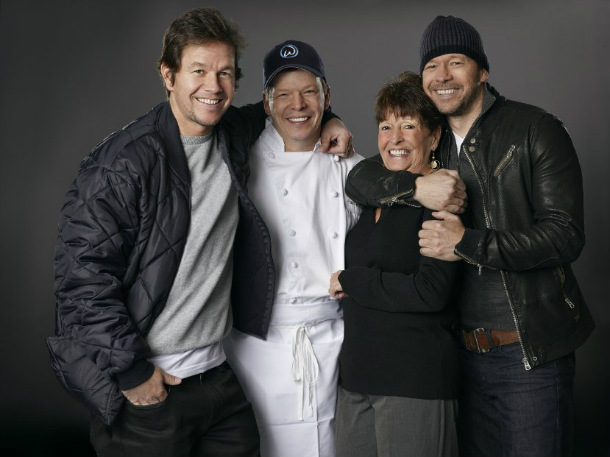 Wahlburgers T2 III