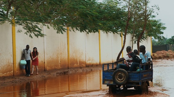 Olhares Sobre Angola