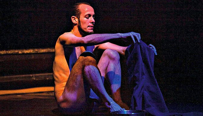 estreias de teatro: Naked soldier