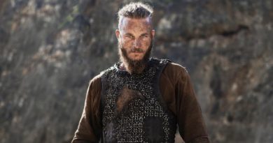 Travis Fimmel