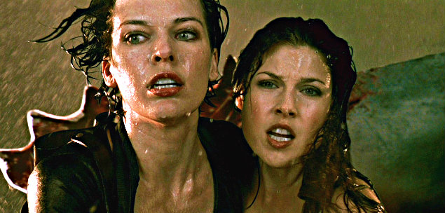 Milla Jovovich e Ali Larter nas filmagens de Resident Evil: The Final  Chapter