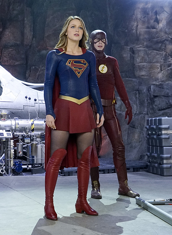 the flash supergirl crossover imagem