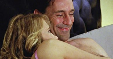 jon hamm bridesmaids cenas de sexo