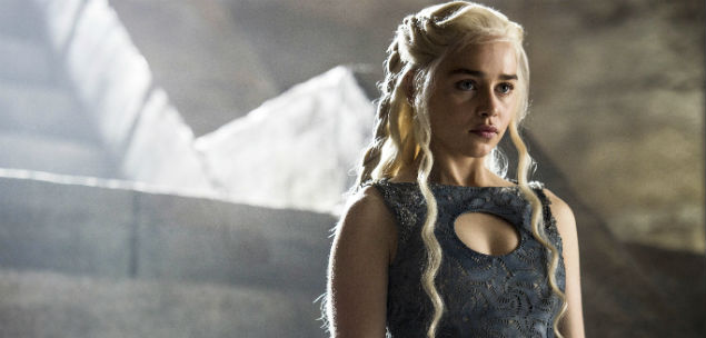 Emilia Clarke promete final surpreendente de Game of Thrones