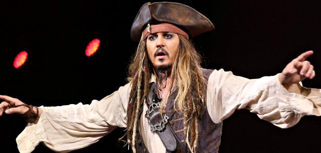 Johnny Depp Jack Sparrow Disneyland