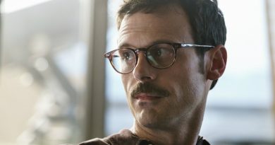 Scoot McNairy