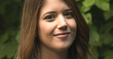 Alexandra Bracken