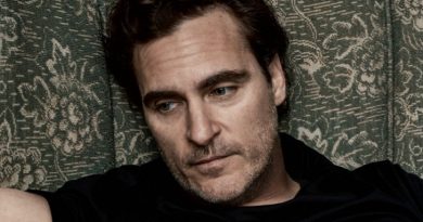 Joaquin Phoenix, DC, Joker, Warner Bros., Todd Phillips