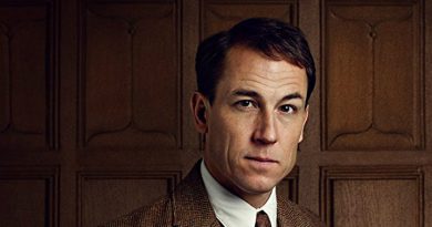 Tobias Menzies