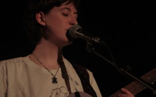 Frankie Cosmos e Ian Sweet na ZDB