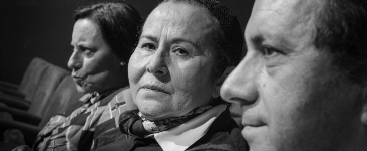 Gertrude Stein e a Acompanhante Junho no teatro