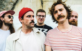 idles