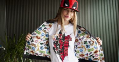 funidelia tshirt deadpool