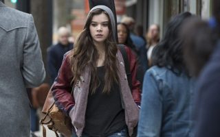 hailee steinfeld dickinson