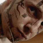 skin critica historia proibida