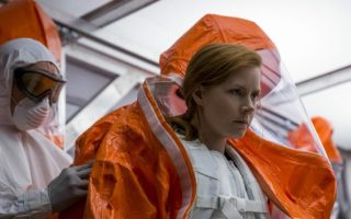 Amy Adams em O Primeiro Contacto (2016)