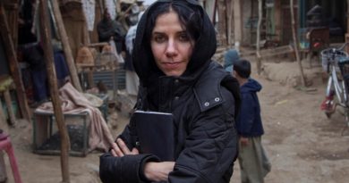 PJ Harvey: A Dog Called Money