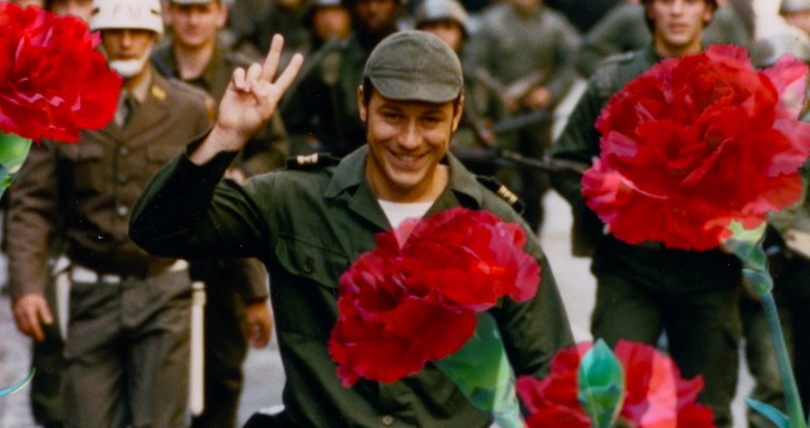 25 de Abril Cinemateca Portuguesa ditadura revolução dos cravos liberdade musicas grandola grandes filmes na tv