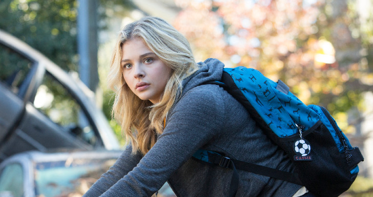 Chloe Grace Moretz vive jovem comum que se transforma em heroína - GQ