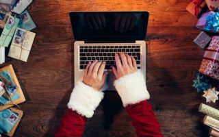 Gadgets para comprar no Natal - Santa Typing