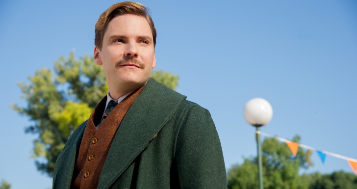 daniel bruhl monstros fantásticos