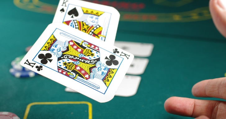 Jogo, Jogos De Cartas, E Entretenimentos Diferentes Do Casino