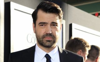 Ron Livingston the flash