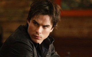 Do Outro Lado do Espelho de Vampire Diaries
