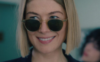 Rosamund Pike Tudo Pelo Vosso Bem