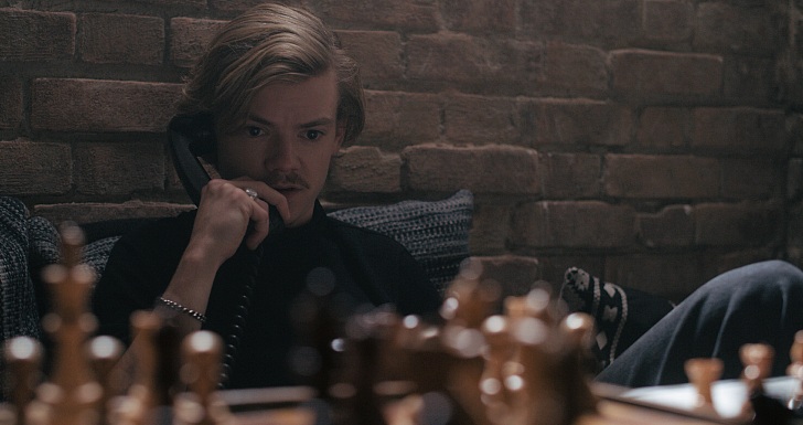 Thomas Brodie-Sangster The Queen's Gambit