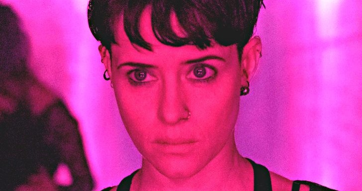 Claire Foy como Lisbeth Salander