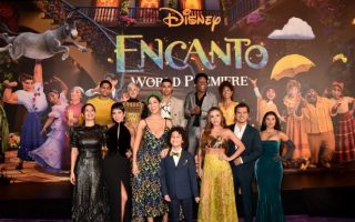 Elenco de "Encanto" a caminho dos Óscares 2022