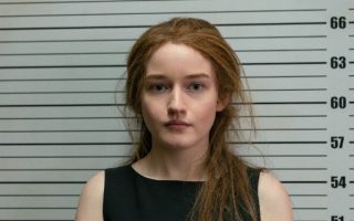 Julia Garner mapa das séries estreias nacionais de fevereiro 2022