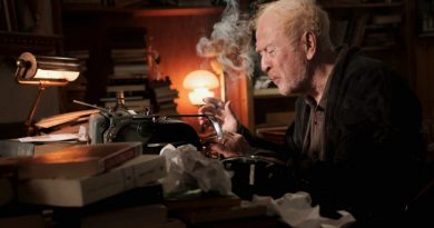 Michael Caine aos 88 Best-sellers