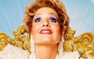 os olhos de tammy faye critica