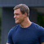 Alan Ritchson Reacher