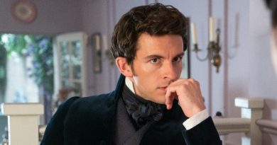 Jonathan Bailey