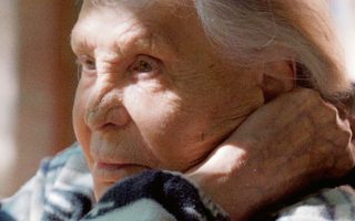 queerlisboa c'e un soffio di vita voltante critica