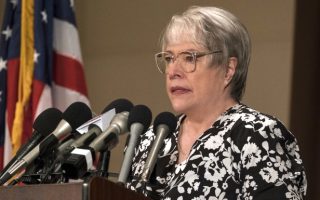 Kathy Bates