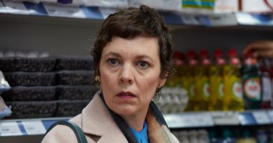 Olivia Colman em A Filha Perdida