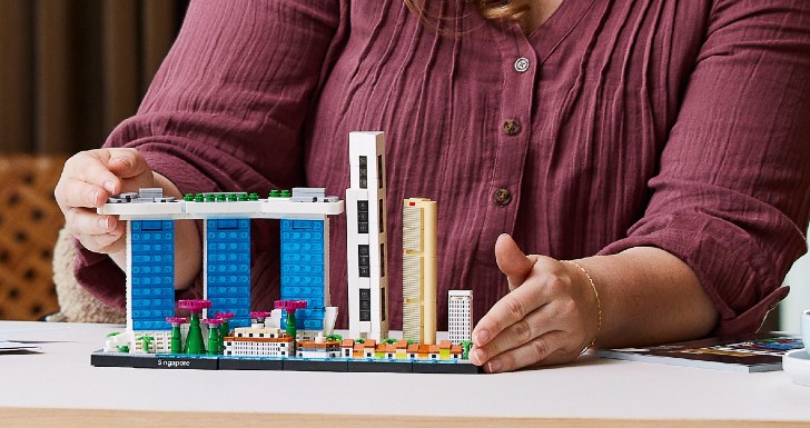LEGO