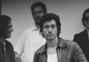 Arctic Monkeys Guia de Sobrevivência