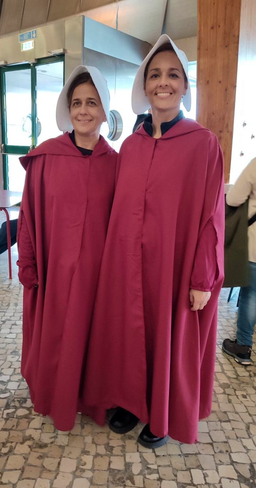 handmaid's talke cosplay