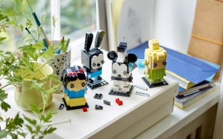 LEGO