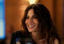 Sarah Shahi em Sex/Life