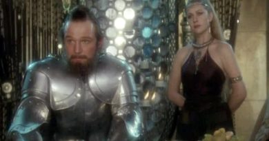 Helen Mirren Liam Neeson Excalibur (1981)