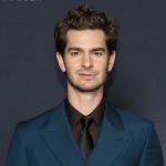 Andrew Garfield Paixão Épica Daisy-Edgar Jones
