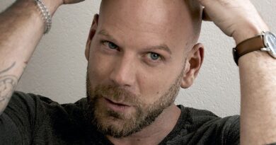 man caves fest critica